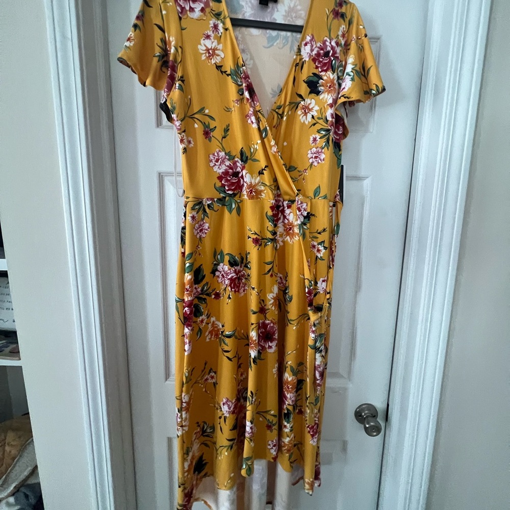 Yellow dress